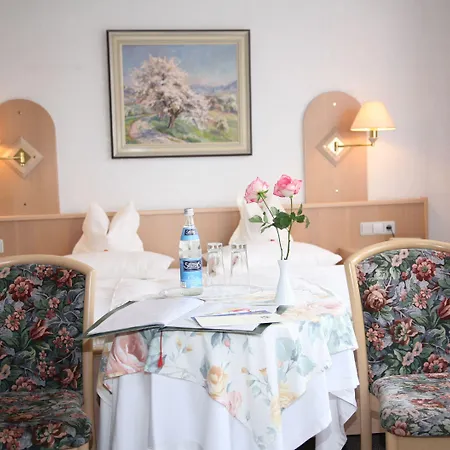 Glocke Weingut Und Vendégház Rothenburg ob der Tauber