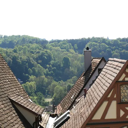 Glocke Weingut Und Vendégház 3*
