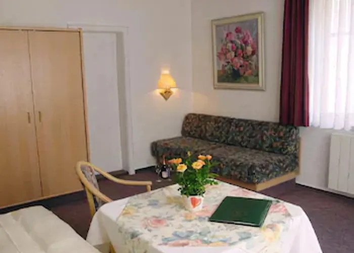 Pensionat Glocke Weingut Und Rothenburg ob der Tauber