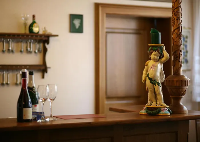 Glocke Weingut Und 3*