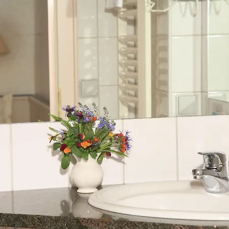 ゲストハウス グロッケ ヴァイングート ウント ローテンブルク・オプ・デア・タウバー