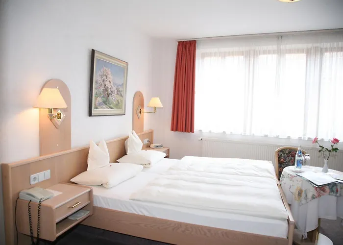 Πανσιόν Glocke Weingut Und Ρότενμπουργκ (Τάουμπερ)