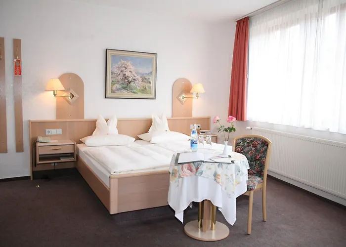 Glocke Weingut Und 3* Ρότενμπουργκ (Τάουμπερ)