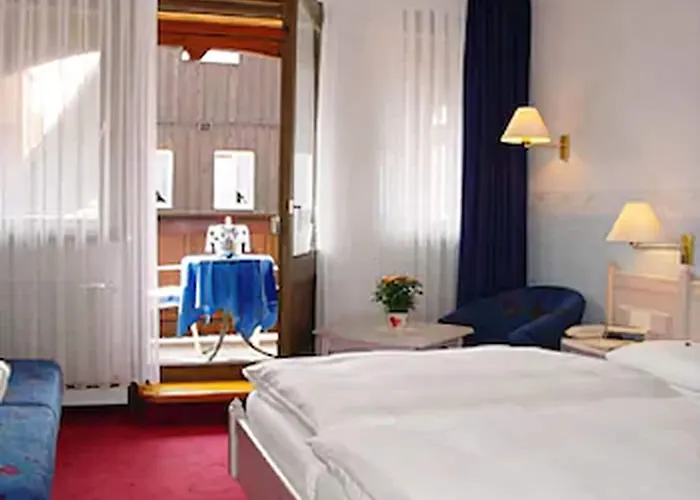 Glocke Weingut Und Πανσιόν Ρότενμπουργκ (Τάουμπερ)